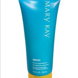 🎉HOST PICK🎉Mary Kay tanning replenishing gel.